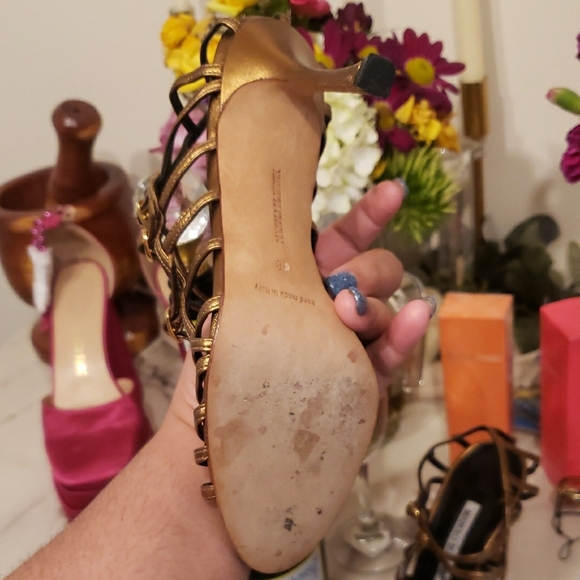 Manolo Blahnik Metallic Leather Slingback Sandals + Dust Bag. - Picture 13 of 16